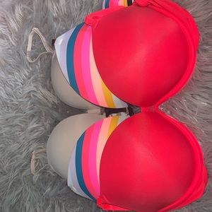 PINK Victoria's secret push up bras